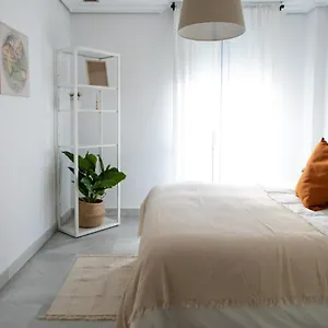 Homely Larios , Málaga España